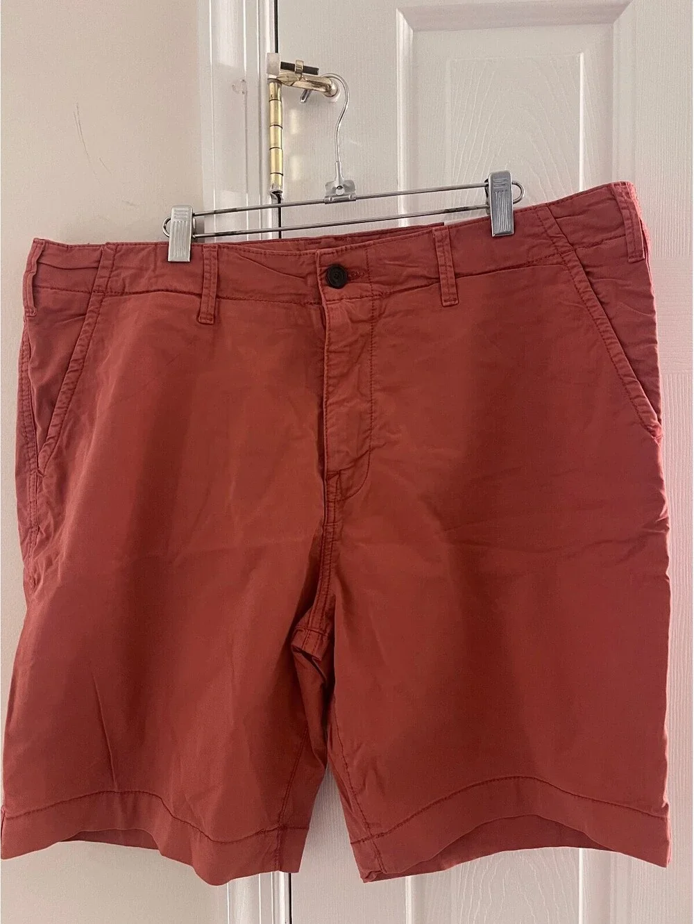 Men's Lucky Brand Rust Red One of a Kind Shorts sz 38